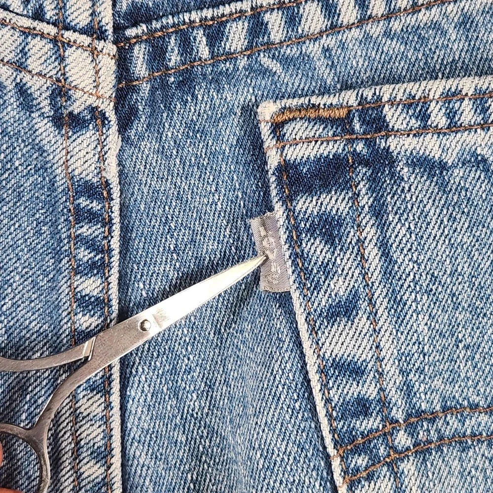 Vintage Levis SilverTab Baggy Jeans Mens 36x34 Medium Wash Blue 44570 90s
